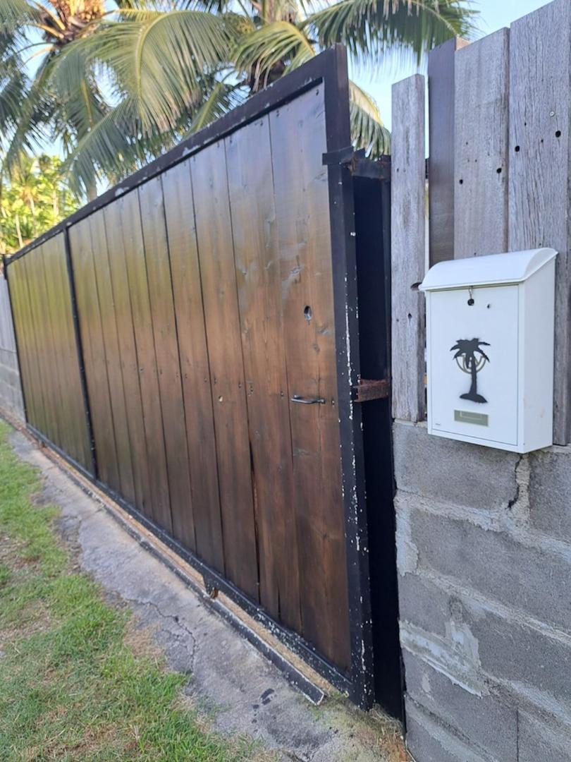 Breeze Ocean Bungalow Moorea Exterior foto